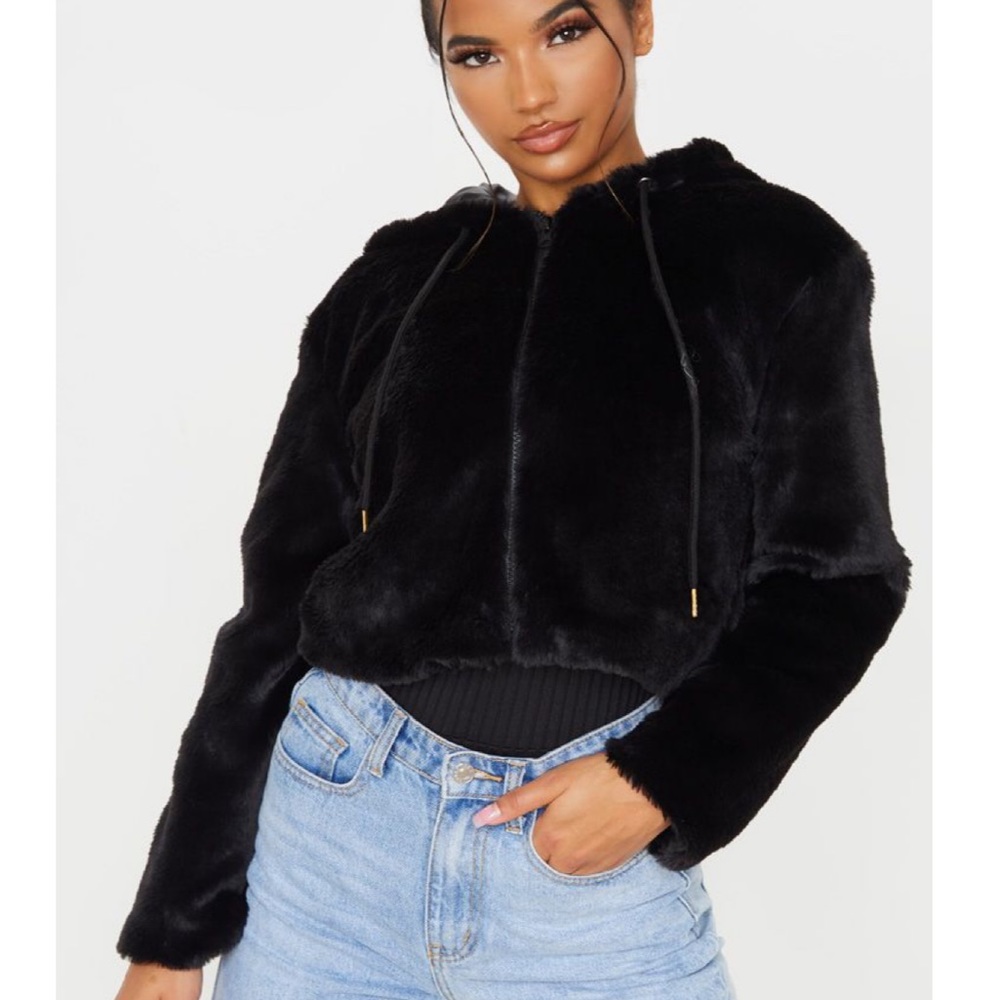 Cropped Faux Fur Hooded Jacket